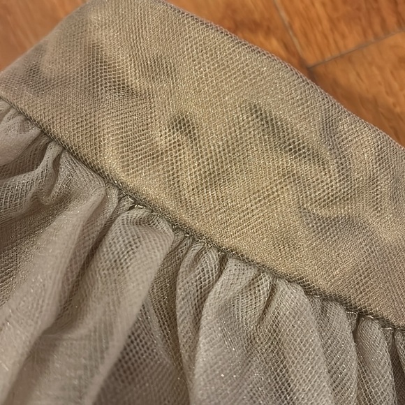 Mable brand size small tiered tulle skirt. Taupe color. - Picture 4 of 6
